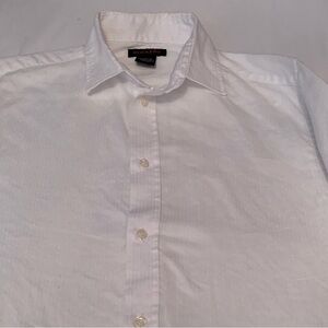Like new, kids XL White oxford dress shirt. 55% cotton, 45% polyester.